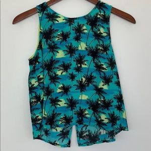4/$20 Bongo palm trees tank top